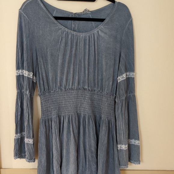POL Size Medium Stretch Boho Distressed Long Tunic Blue Gray - Picture 2 of 9